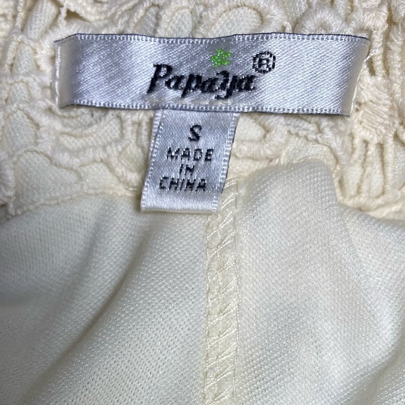 Papaya Cream Floral Lace Shorts - Picture 4 of 4